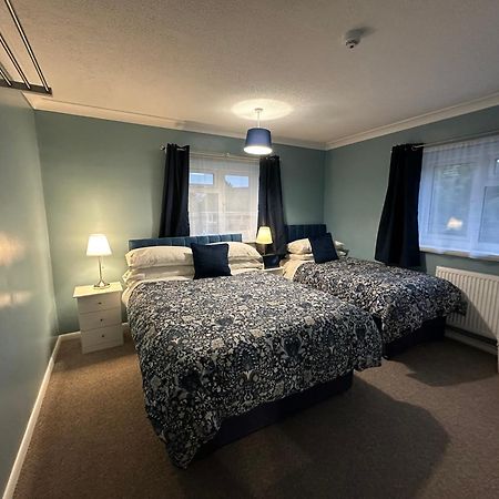 Lynn Hill Guest House Dereham ภายนอก รูปภาพ