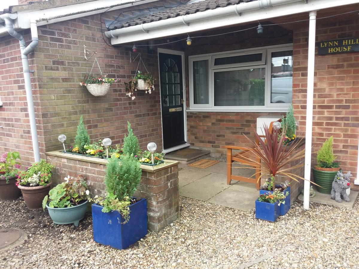 Lynn Hill Guest House Dereham ภายนอก รูปภาพ