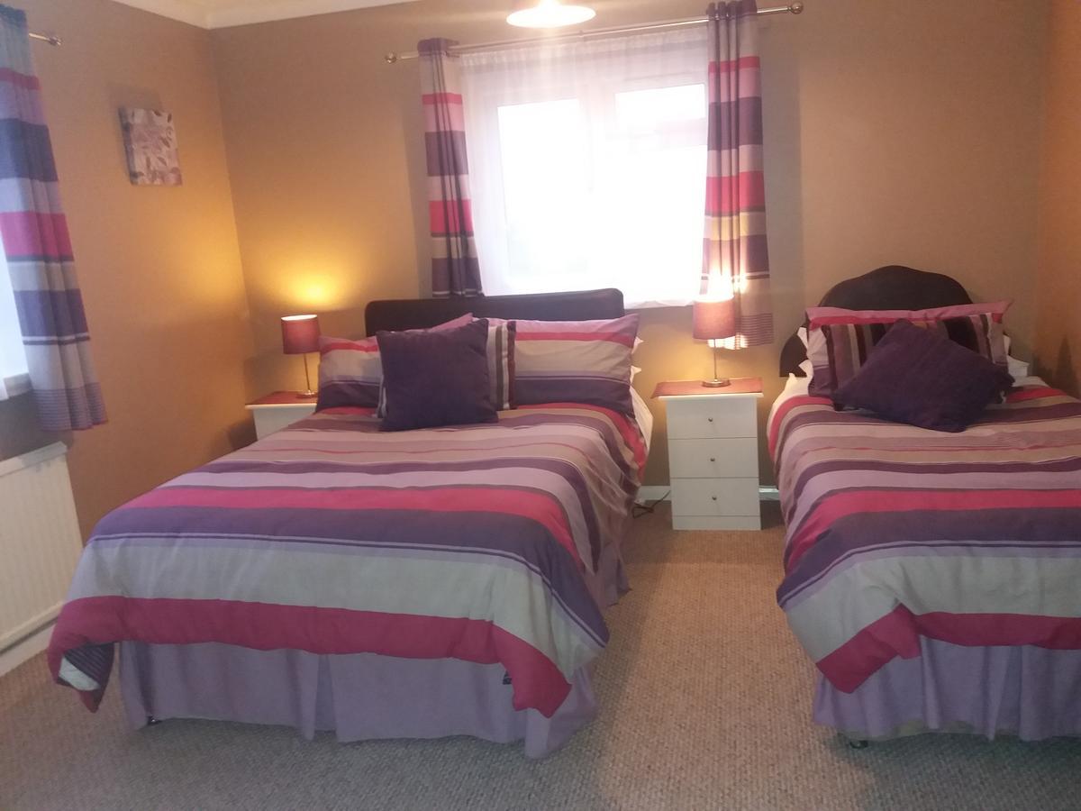 Lynn Hill Guest House Dereham ภายนอก รูปภาพ