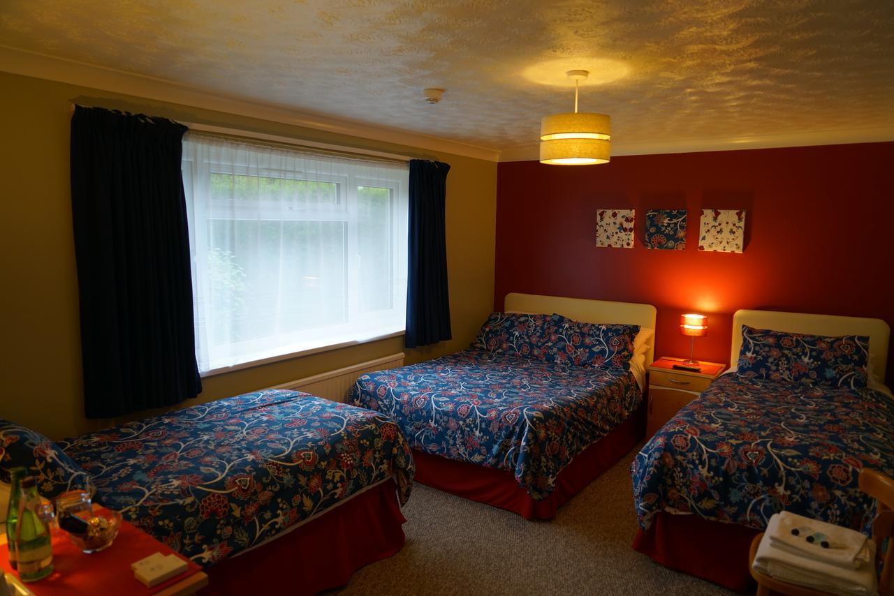 Lynn Hill Guest House Dereham ภายนอก รูปภาพ